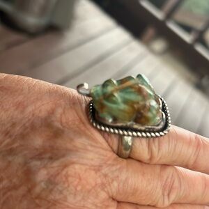 Turquoise ring size 9 sterling with silver tongue that can attach to a bracelet
